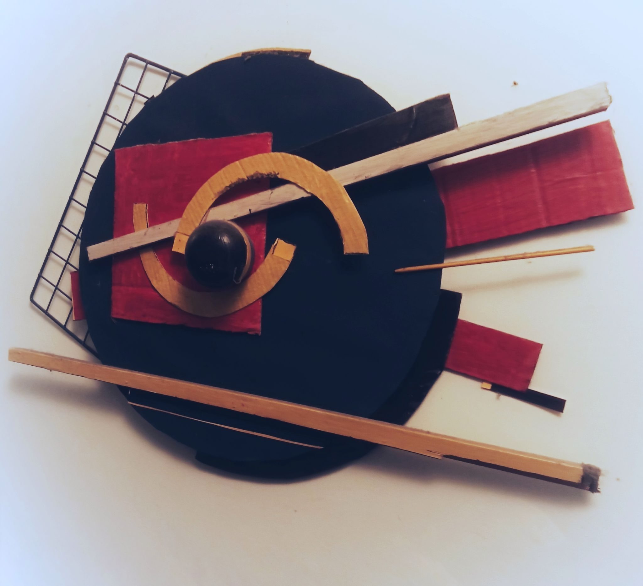 sculpture using bits and bobs