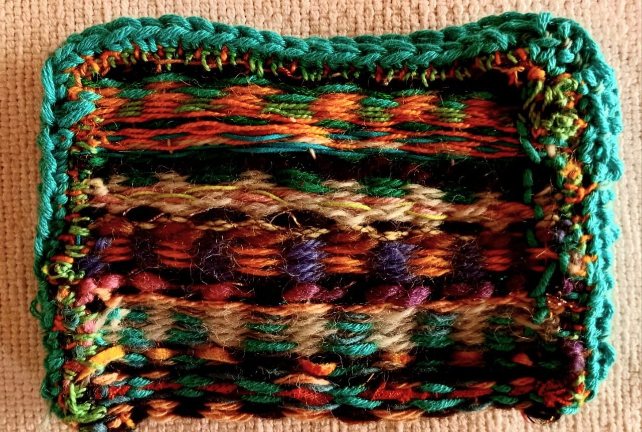Handwoven small purse