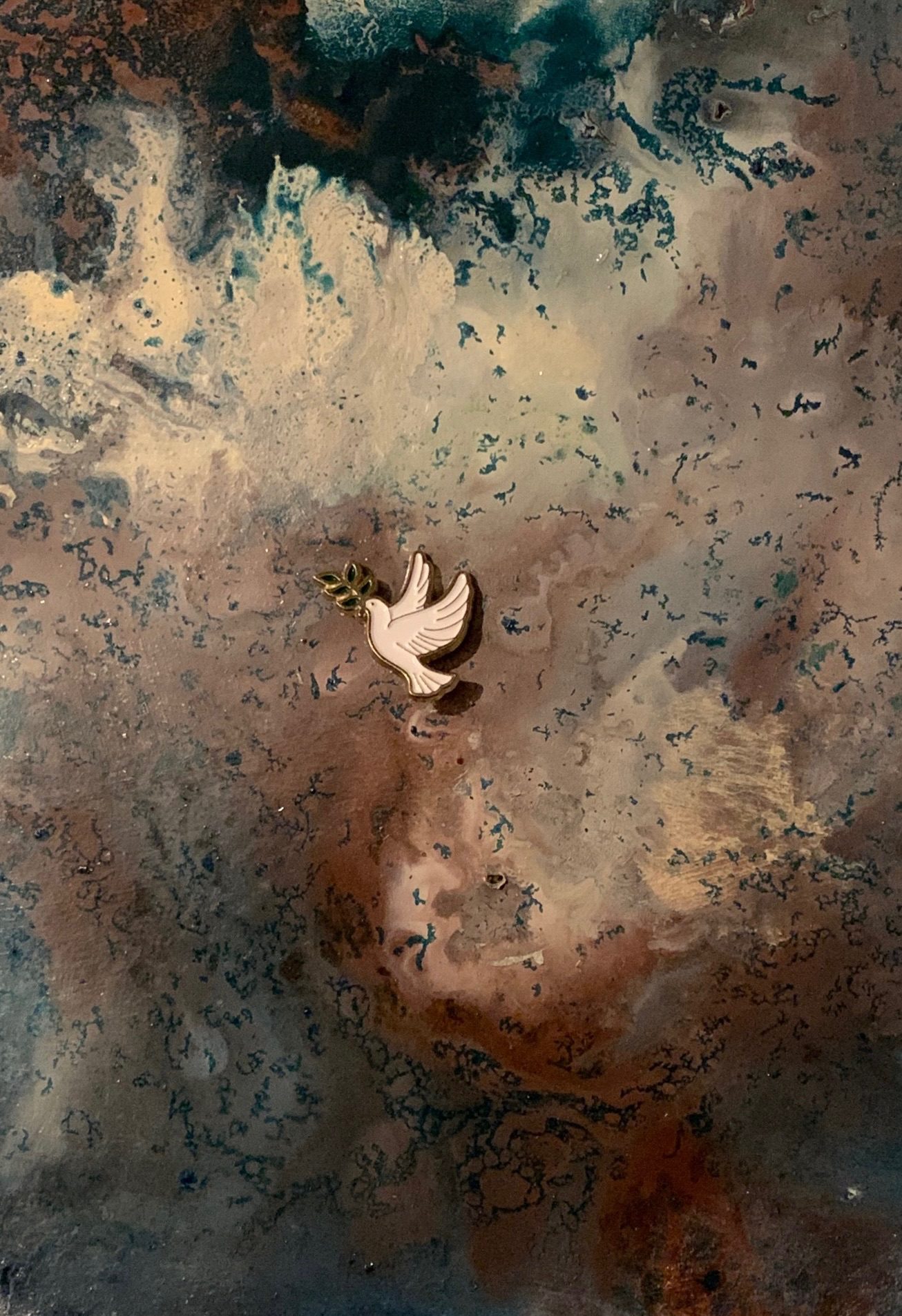 dove on the painted background