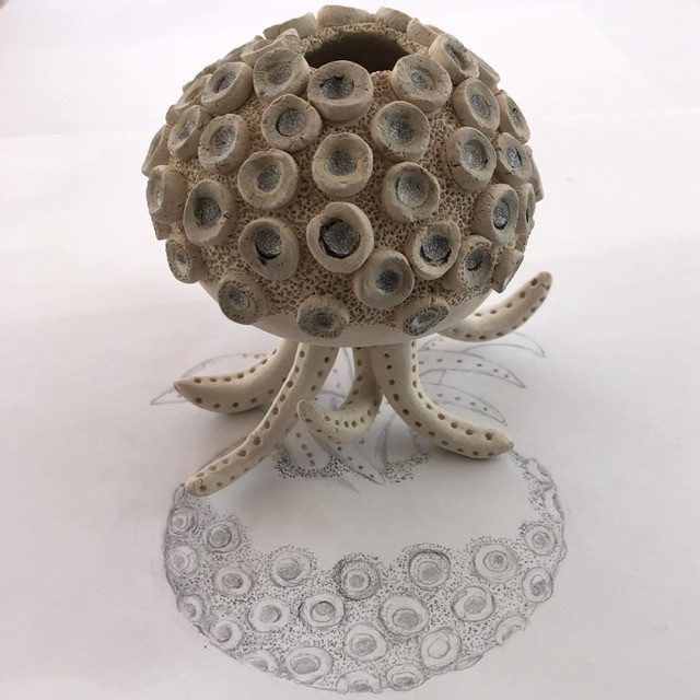 Pencil sketch of a ceramic evoking an octopus, I did it a few years ago, I draw it backwards, it's a retrospective sketch.