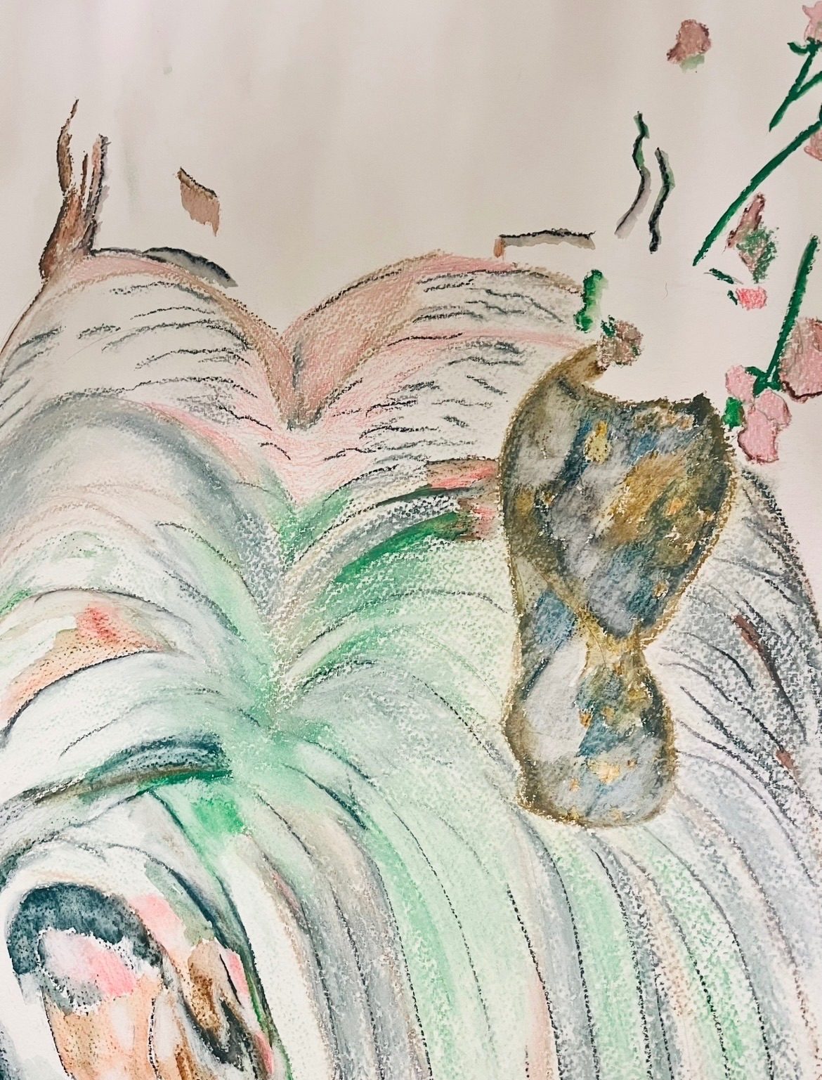 Gentle colouring of soft pastel greens and pinks in folding and descending lines