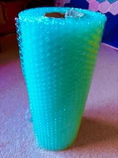 photo of a roll of bubble wrap