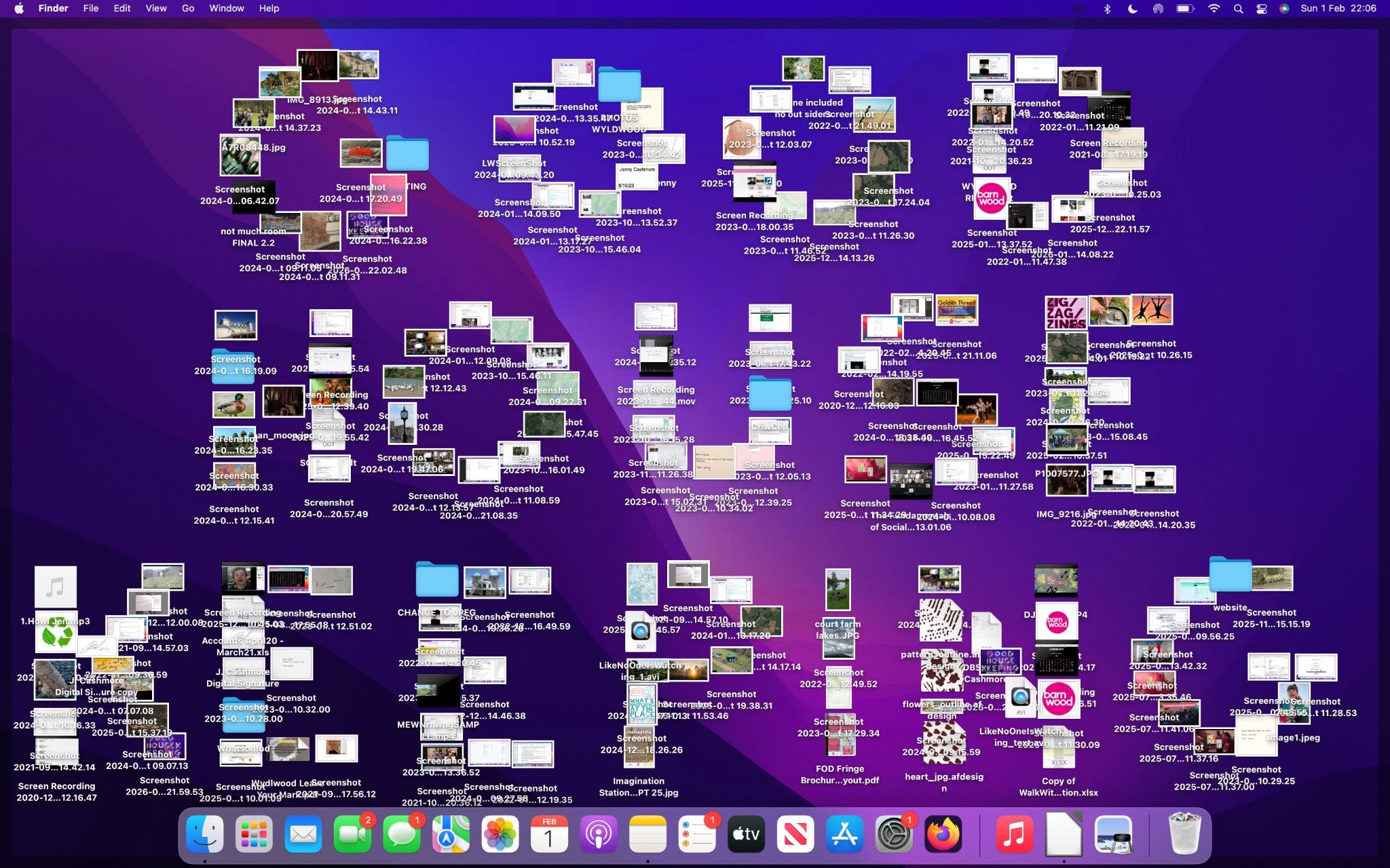 A screenshot of my desktop showing many screenshots that have been arranged, centrally aligned, into the words GOOD HOUSE KEEPING