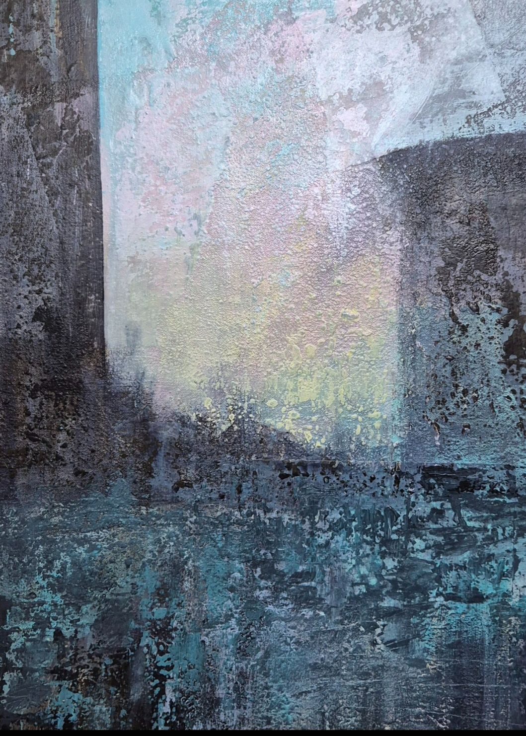 The layers of colours makes you remember some lost memory